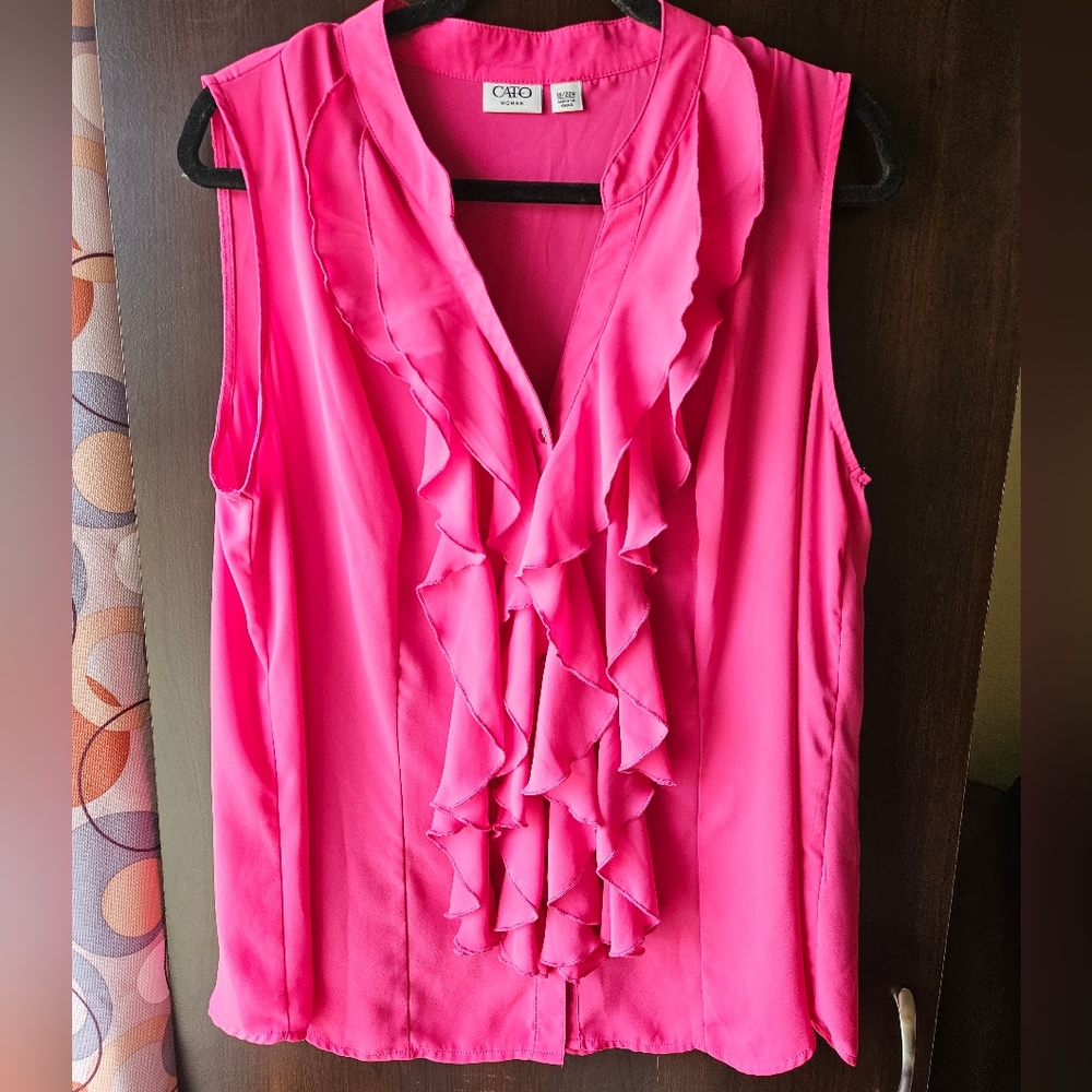 Cato Women's Pink Ruffle Sleeveless Top